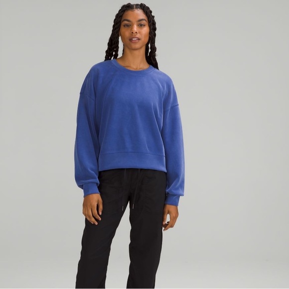 LUULEMON SOFTSTREME PERFECTLY OVERSIZED CROPPED CREW IN PSYCHIC - Picture 2 of 6